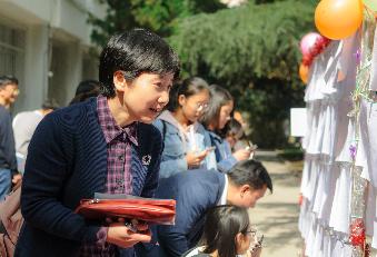 上图为新蒲京娱乐场官网3245周杰院长